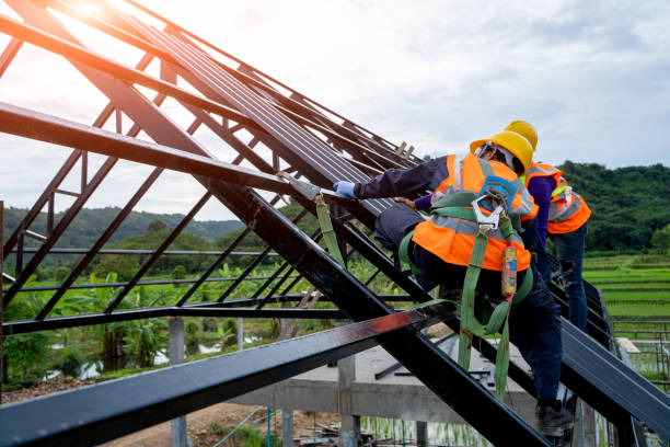 Best Emergency Roof Repair  in East Providence, RI